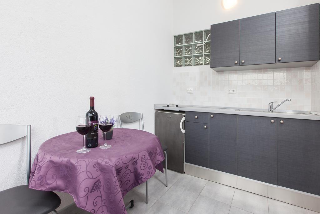 Apartments Smiljka 图彻皮 外观 照片